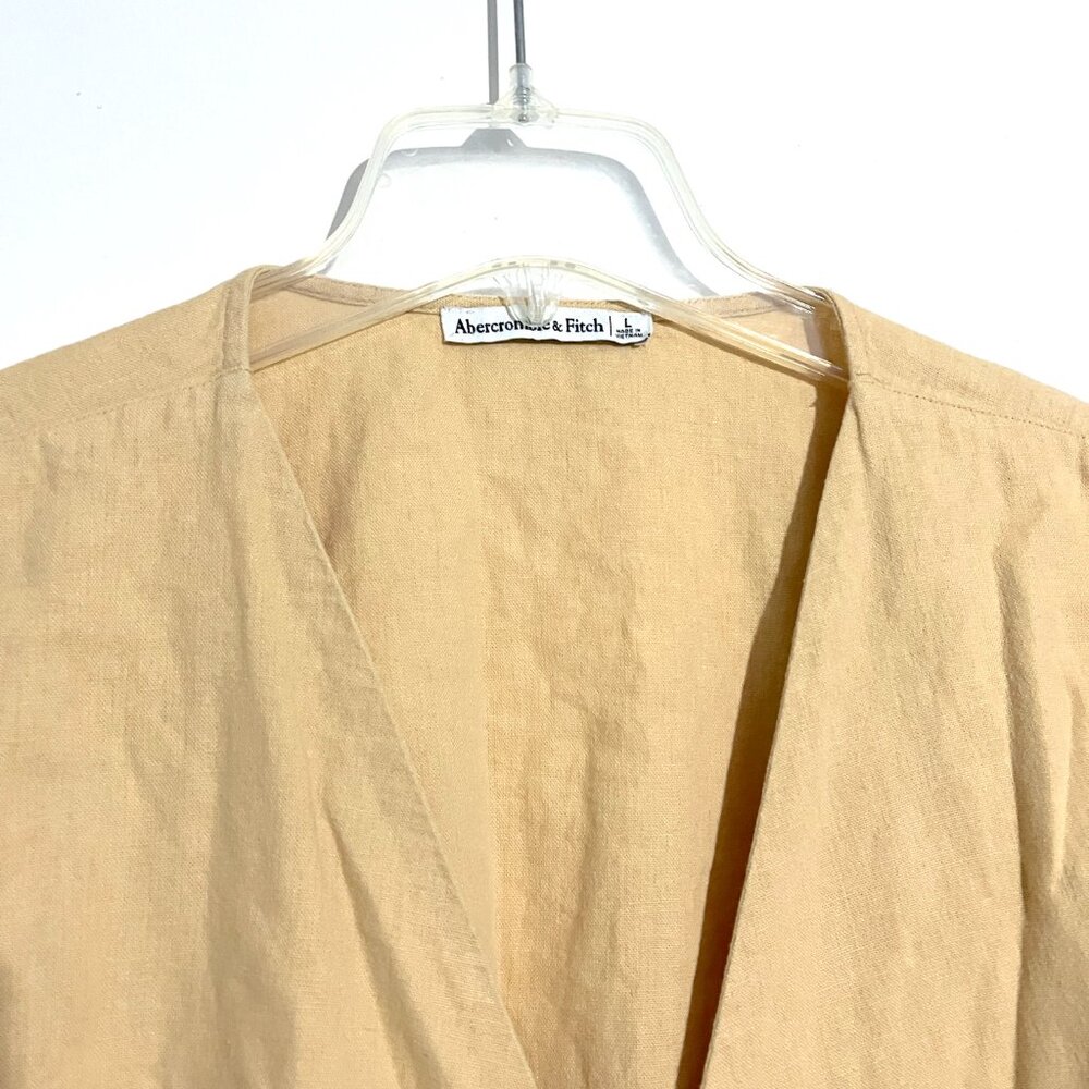 Abercrombie and Fitch Line Blend Tie Front Shirt - Picture 6 of 10